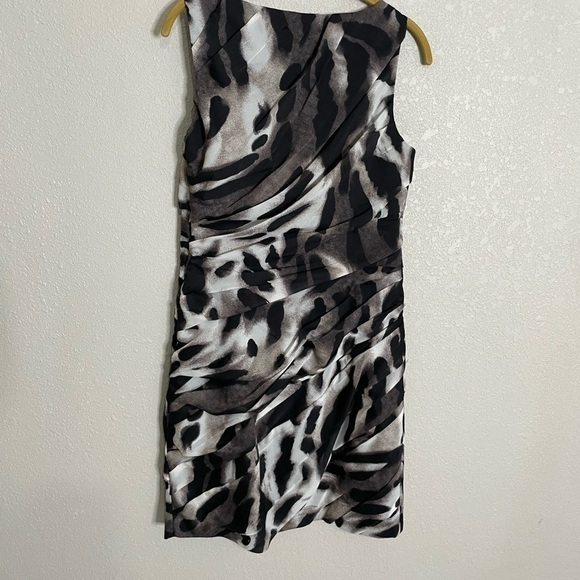 Ann Taylor Animal Print Ruched Sheath Business Dress 6 Petite - Picture 3 of 5